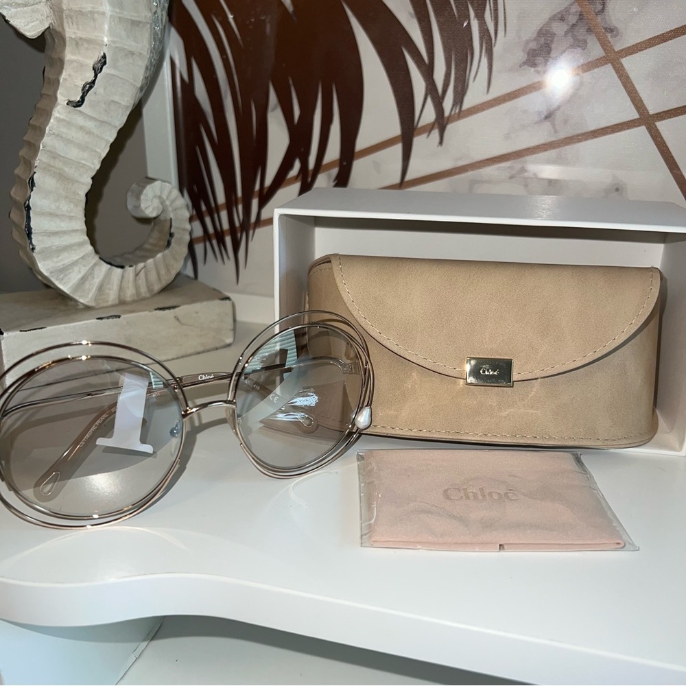 Chloe Sunglasses with Case